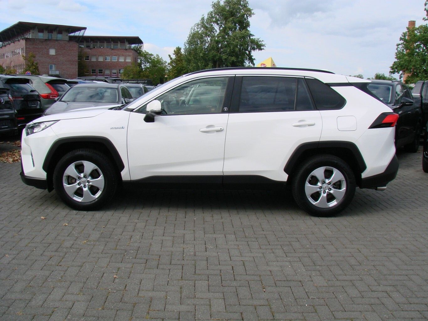 Toyota RAV 4 2.5 Hybrid Team Deutschland ACC LED Kamera foto 5