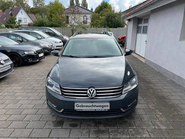 Volkswagen Passat Variant Trendline DSG Navi