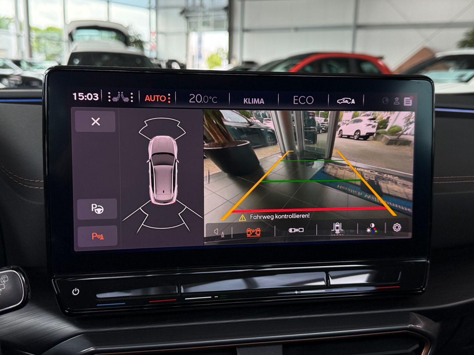 Fahrzeugabbildung CUPRA Formentor VZ  e-Hybrid PANO AHK KAM