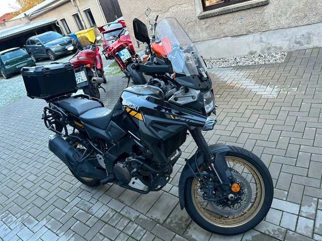 Suzuki V-Strom 1050 *TopCase*