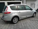 Renault Grand Scenic Limited ENERGY dCi 110 Start&St... - Renault Grand Scenic: mit Anhängerkupplung