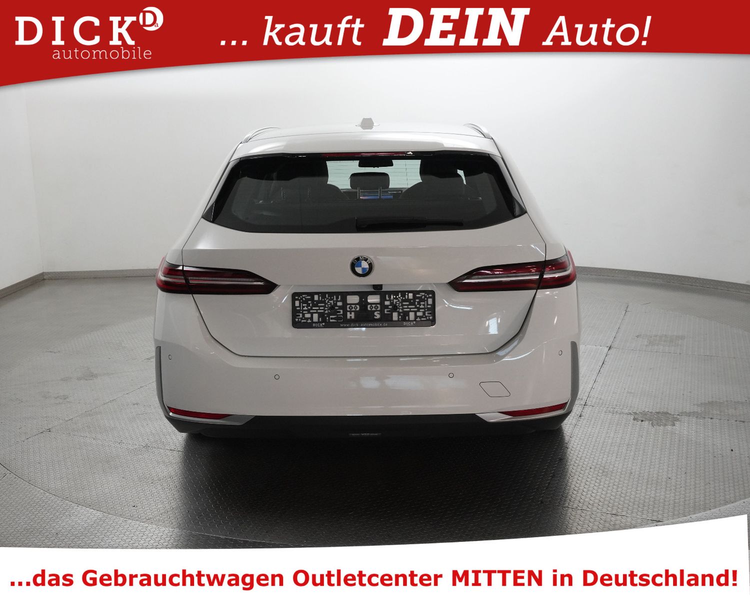 Fahrzeugabbildung BMW 520d T Aut Sport LEDER+SHZ+NAV PLUS+KAM+LED+18+M