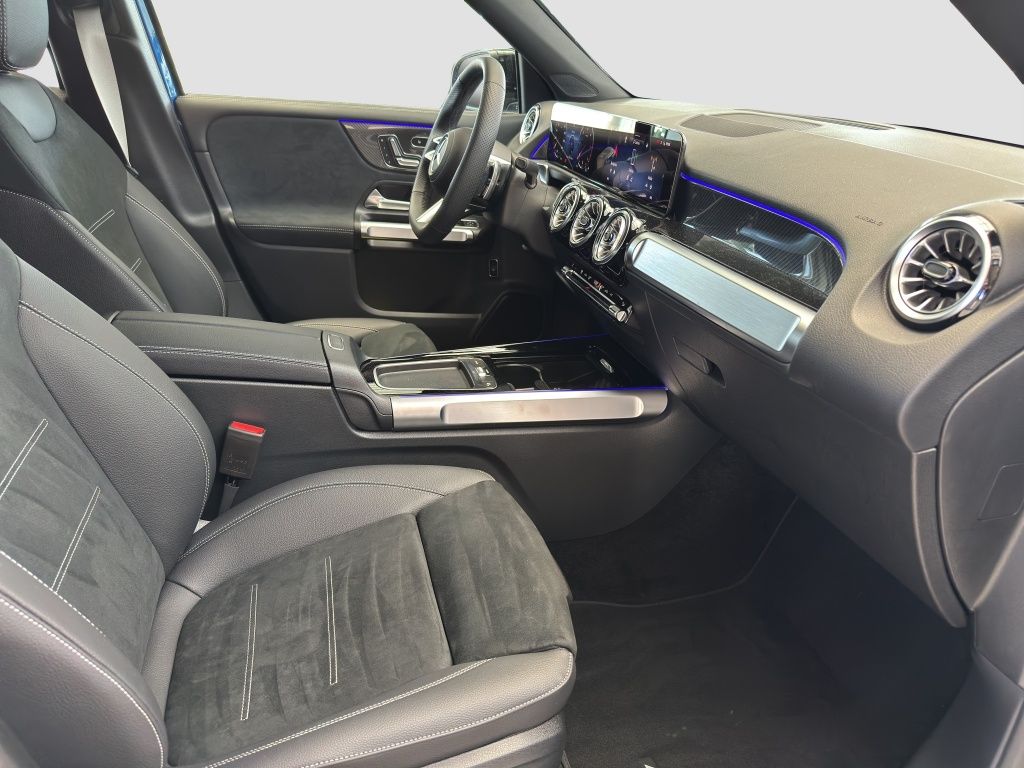 Fahrzeugabbildung Mercedes-Benz GLB 200 d 4M AMG*Night*MULTIBEAM*PDC*360°*AHK