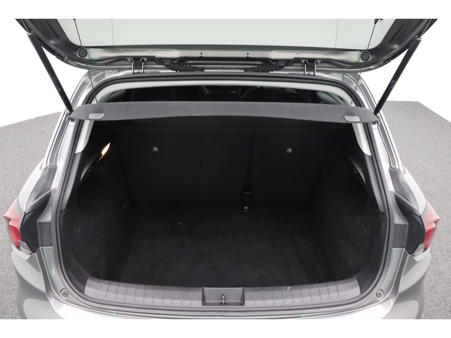 Fahrzeugabbildung Fiat Tipo 1.4 Easy Sitzheizung Navi Klimaanlage