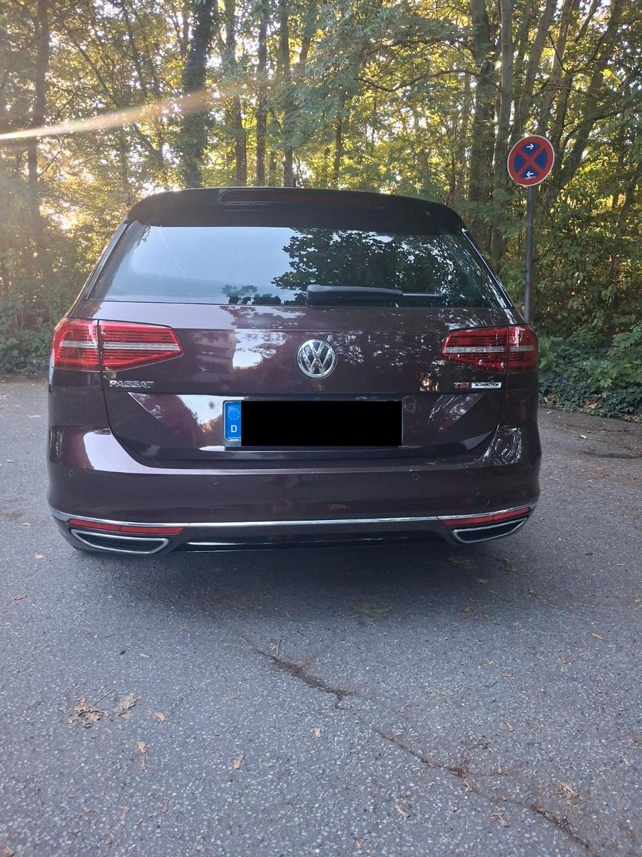 Volkswagen Passat Variant DSG Highline R-Line