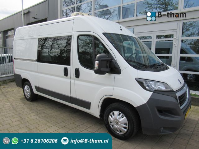 Peugeot Boxer 330 2.2 HDI 96KW L2H2 XT DOKA Dubbelcabine