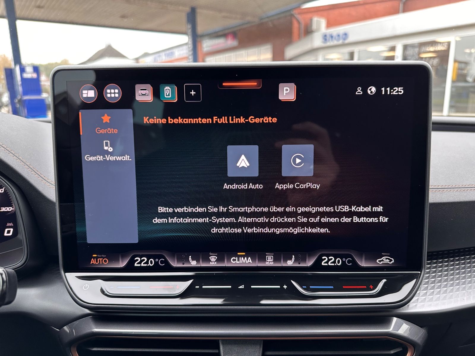 Fahrzeugabbildung CUPRA Leon ST 1.5 e-Hybrid DSG Matrix/ACC/APP/SHZ/RFK