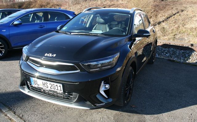 Kia Stonic 1.0-T Nightline Edition. AHK LED Navi