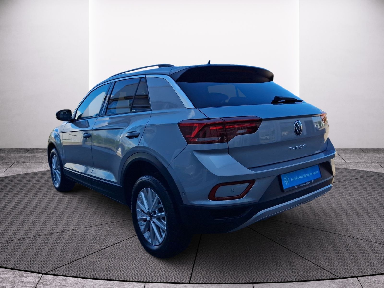 Volkswagen T-Roc Life 2.0 TDI DSG LED AHK Kamera foto 5