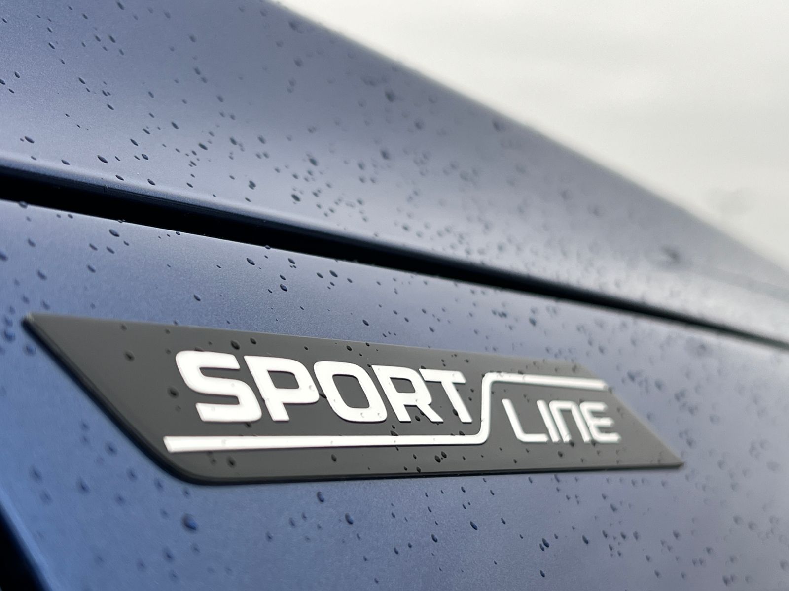 Fahrzeugabbildung SKODA Superb Combi  Sportline 2.0 TDI 4x4 DSG *AHK, Na