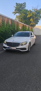Mercedes-Benz W213 200d *Widescreen*Ambien... - Mercedes-Benz 200: B