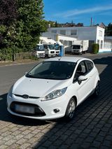 Ford Fiesta 1.6 tdci TÜV Rentnerfahrzeug - Ford Fiesta aus 2009: Tdci