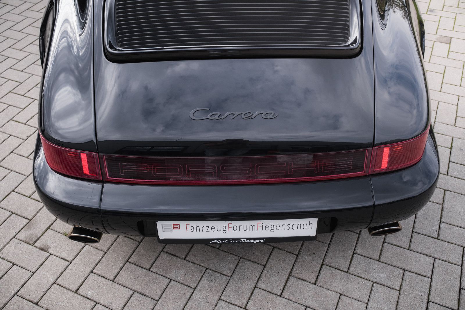 Fahrzeugabbildung Porsche 964 C4 Coupe-300 PS-18 Zoll Cup-KW Fahrwerk