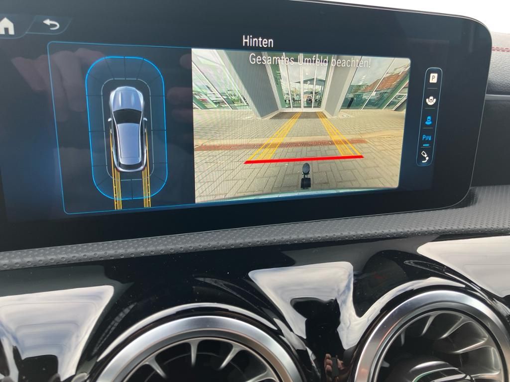 Fahrzeugabbildung Mercedes-Benz CLA 200 d SB AMG*AHK*LED*KEYL*DISTR*KAMERA*SOUND