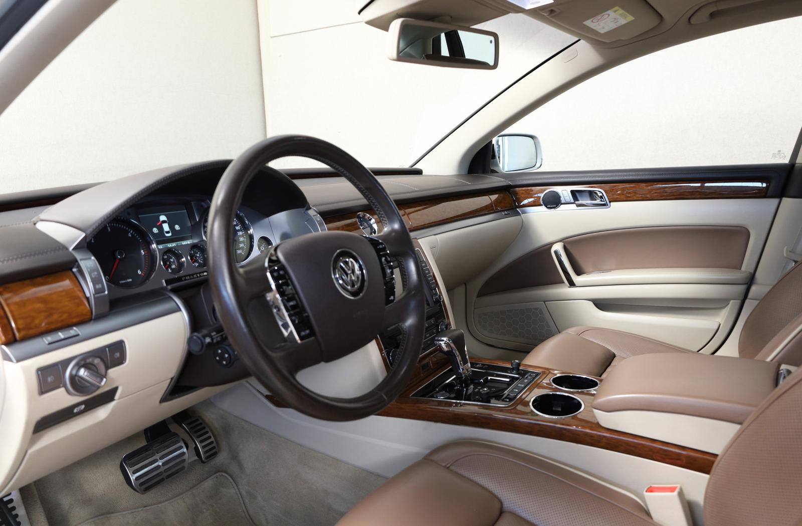 Volkswagen Phaeton V6 TDI 5-Sitzer 4Motion*Exclusiv*4x Mass