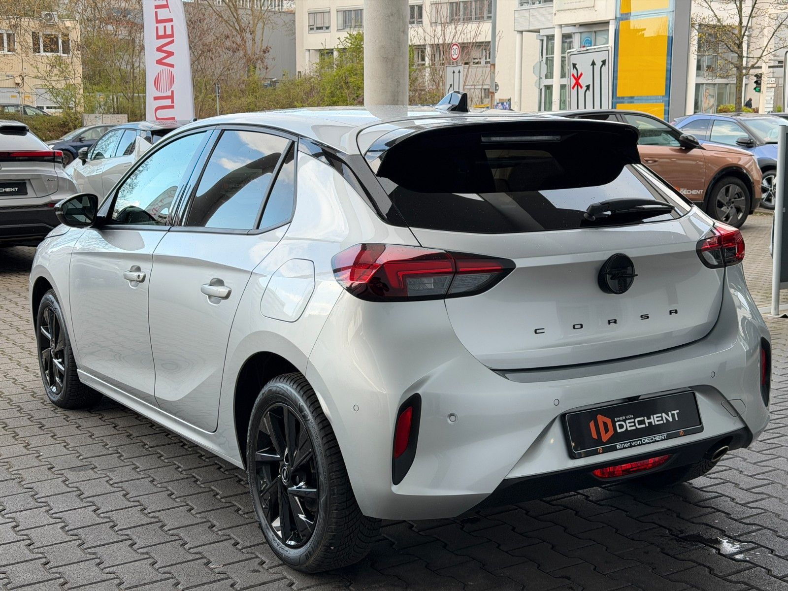 Fahrzeugabbildung Opel Corsa F 1.2 Turbo GS KlimaA,LED,Navi,SHZ,ACC,PDC