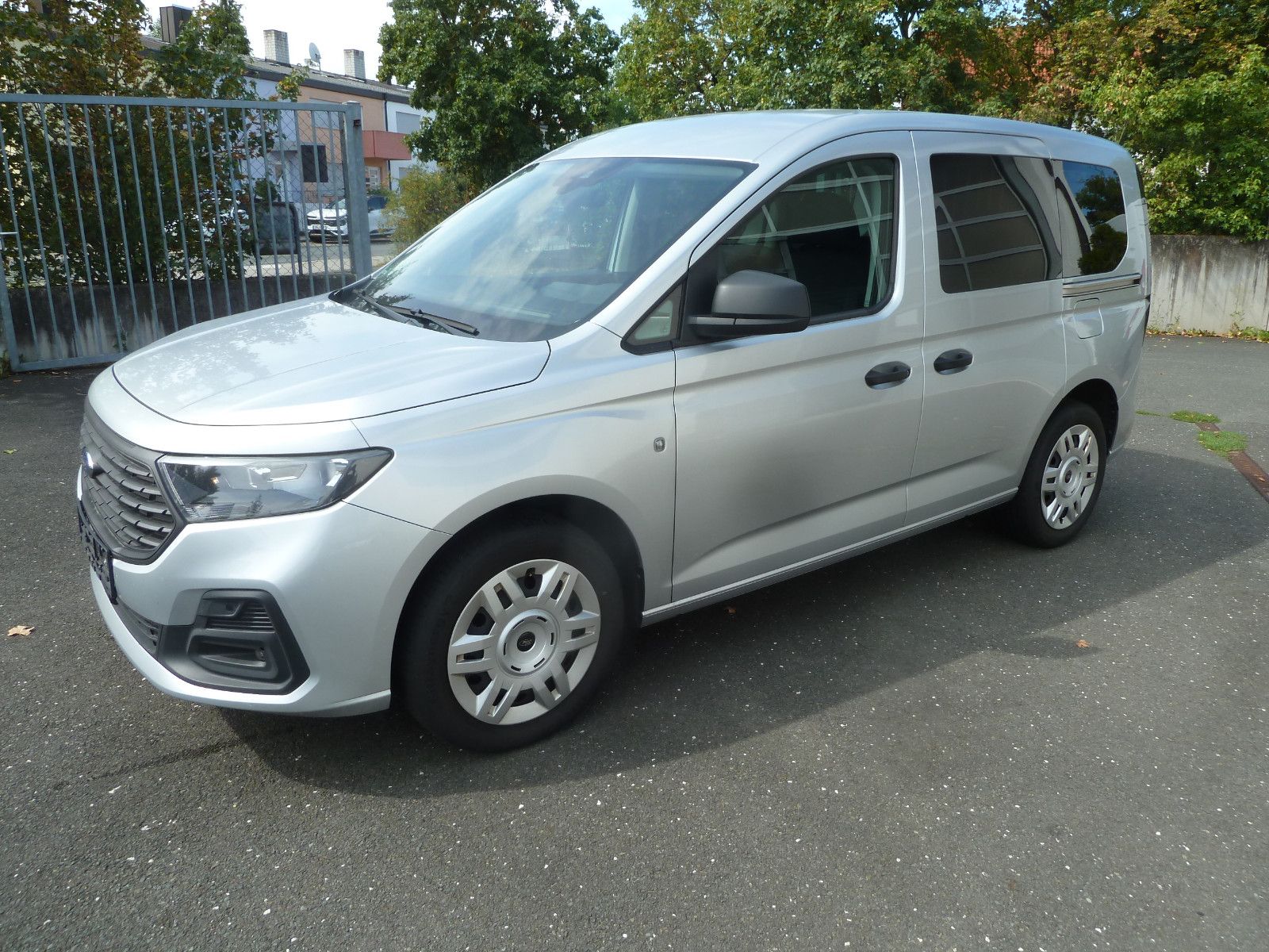 Ford Tourneo Connect 2.0 EcoBlue 90kW Trend DSG