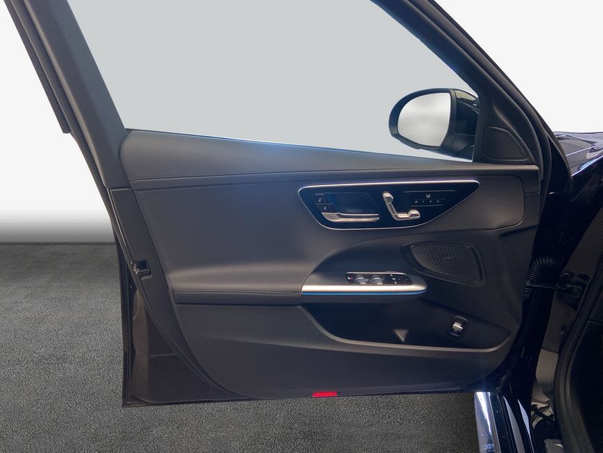 Mercedes-Benz C 200 d T Edition AMG Adva DigiLight 360° Memor foto 19