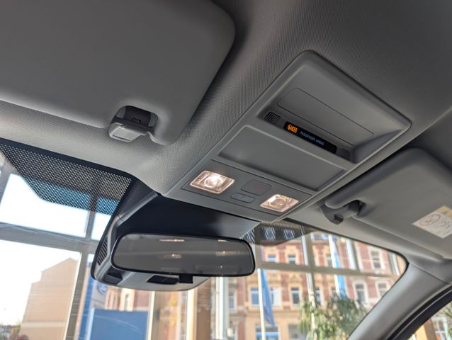 Ford Tourneo Custom Tit. 2.0 L1 NEUES MODELL