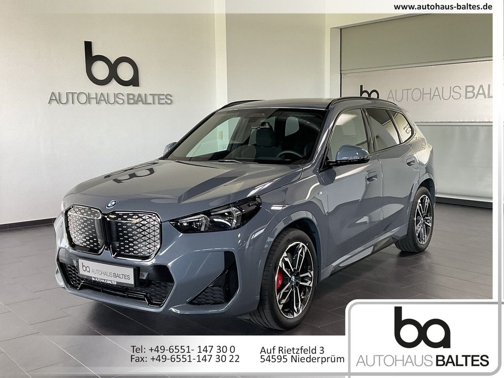 2025 BMW iX1