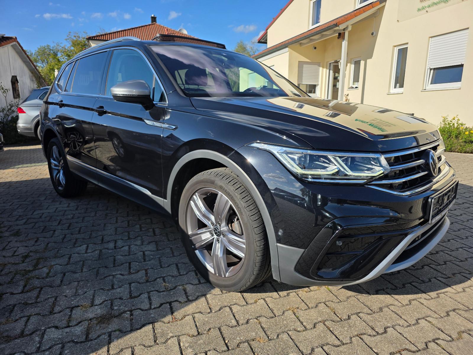 Volkswagen Tiguan Allspace Elegance 4M AHK IQ.Matrix Pano H