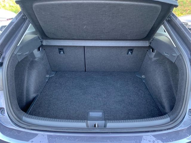 Taigo Life 1.0 TSI 70kW 5-Gang PDC vo. & hi. DAB