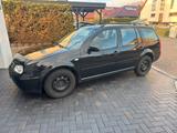 Volkswagen Golf IV Variant Pacific - Volkswagen Golf aus 2003: Kombi