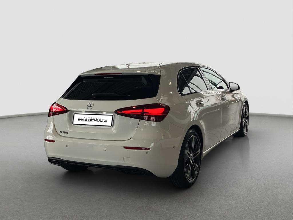 Mercedes-Benz A-Class Progressive*Night*LED*Distronic*ParkP*360°, миниатюра 2