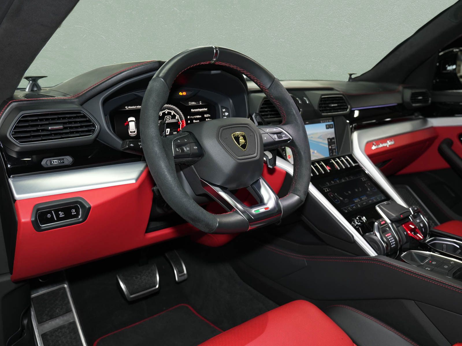 Fahrzeugabbildung Lamborghini Urus - B&O 3D|ADAS|BicolorSportivo|22"|Pano|Mass