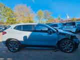 BMW X2 sDrive 20 i Edition M Mesh - BMW Unfallwagen