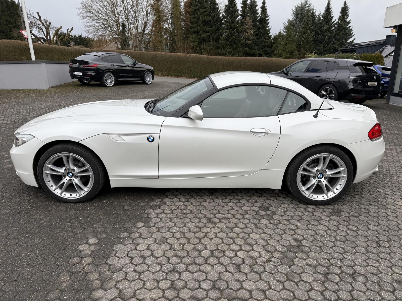 BMW Z4 sDrive20i Design Pure Balance Leder Xenon HiF