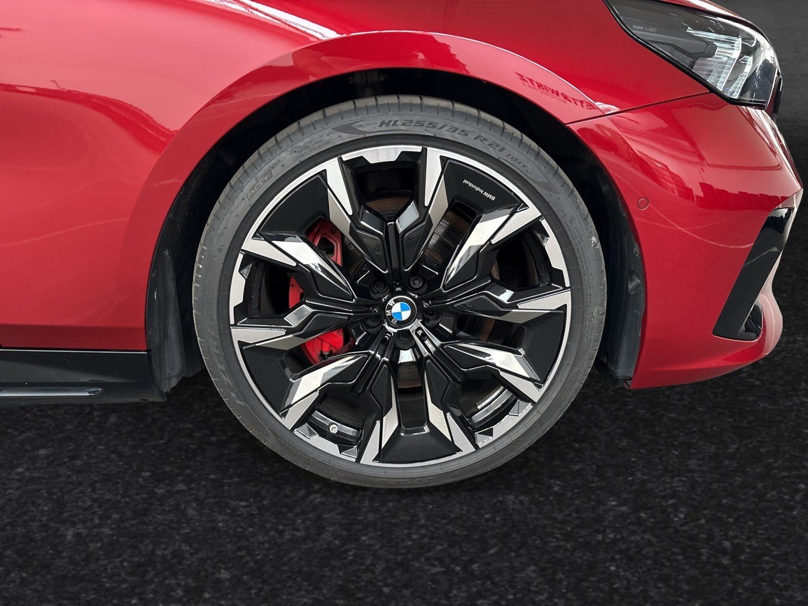 BMW i5 M60 xDrive Pano B&W Autobahnass. 21 LMR foto 5