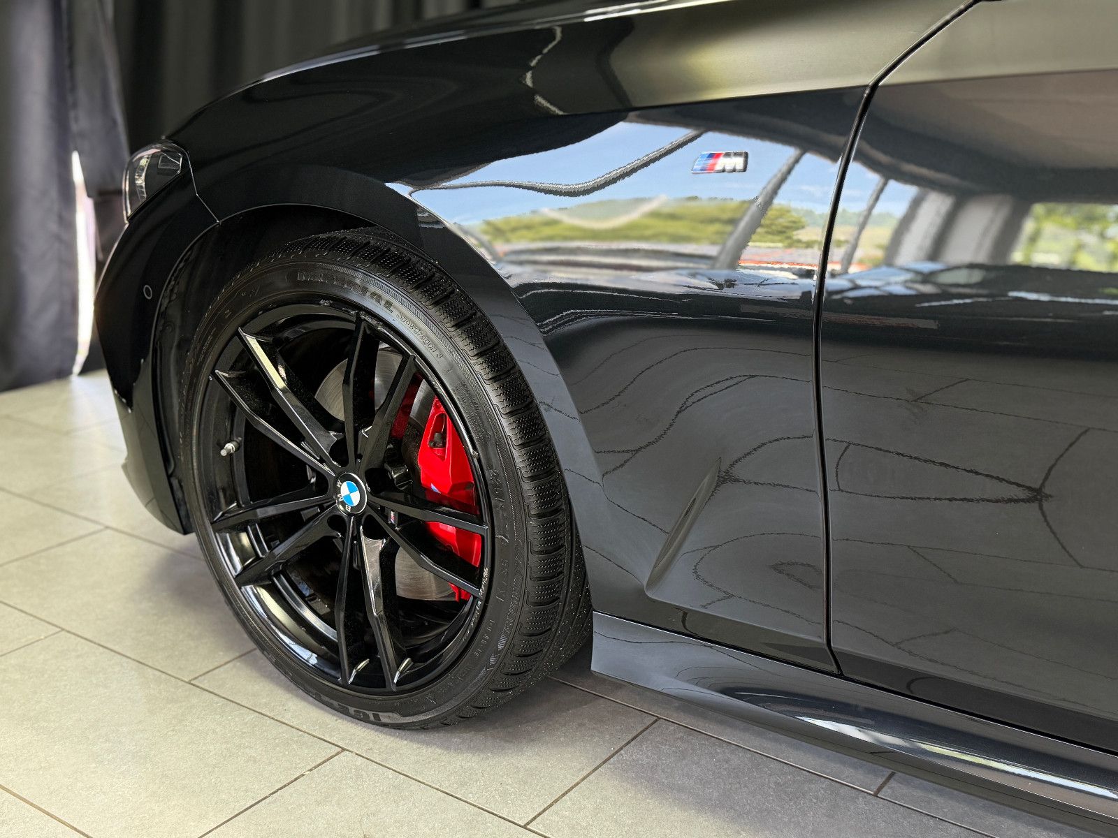 Fahrzeugabbildung BMW M340i Limousine xDrive |H/K|HuD|PANO