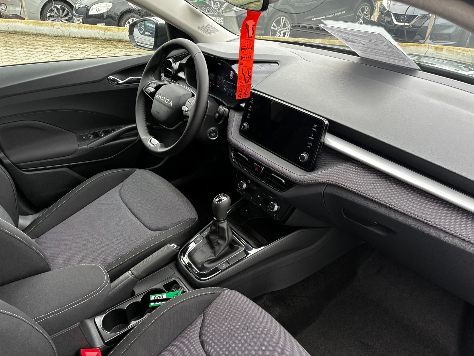 Fahrzeugabbildung SKODA Fabia 1.0 TSI Selection OPF