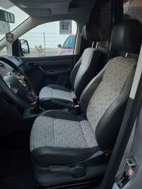 Volkswagen Caddy - 8