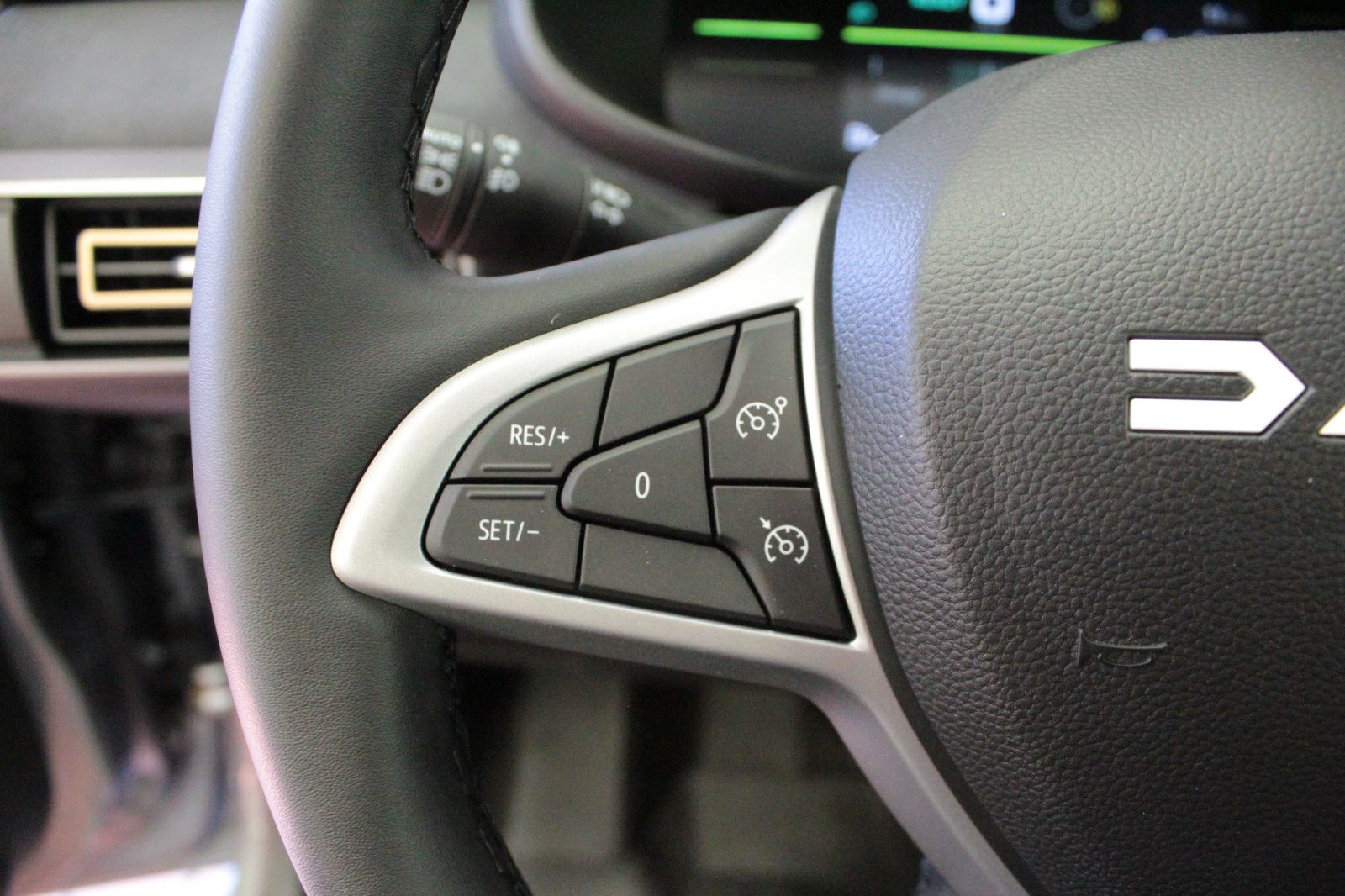Fahrzeugabbildung Dacia Jogger Hybrid 140 Extreme 5-Sitzer*Winterpaket*