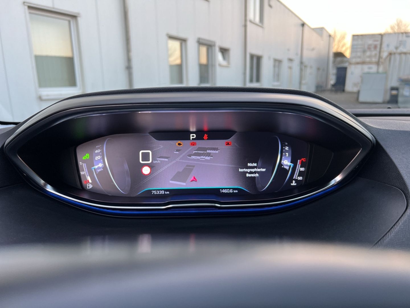 Fahrzeugabbildung Peugeot 3008 Allure PureTech 180 1.6 AHK-abn. Navi