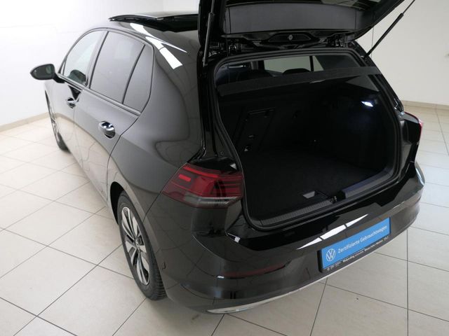 Golf VIII 2.0 TDI DSG Move Bluetooth Navi LED