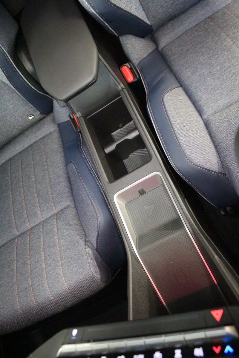 Fahrzeugabbildung Renault R 4 150 Comfort Range Techno*Winterpaket*