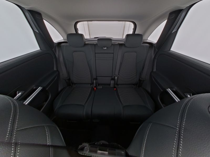 Fahrzeugabbildung Mercedes-Benz B 200 Progressive Line*Night*18"*LED*Kamera*Navi