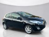 Mazda 2 Lim. 1.5 Center-Line*Automatik*2.Hand*SHZ*4/5T - Mazda 2 in Frankfurt (Main)