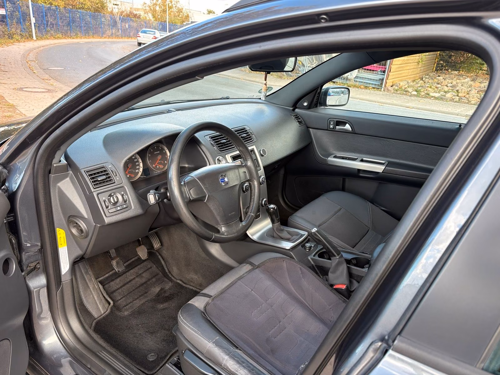 Volvo V50 2005 — photo 5