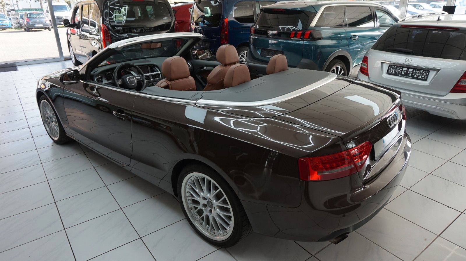 Fahrzeugabbildung Audi A5 Cabriolet TFSI Scheckheft gepfl. 7l durchs.V