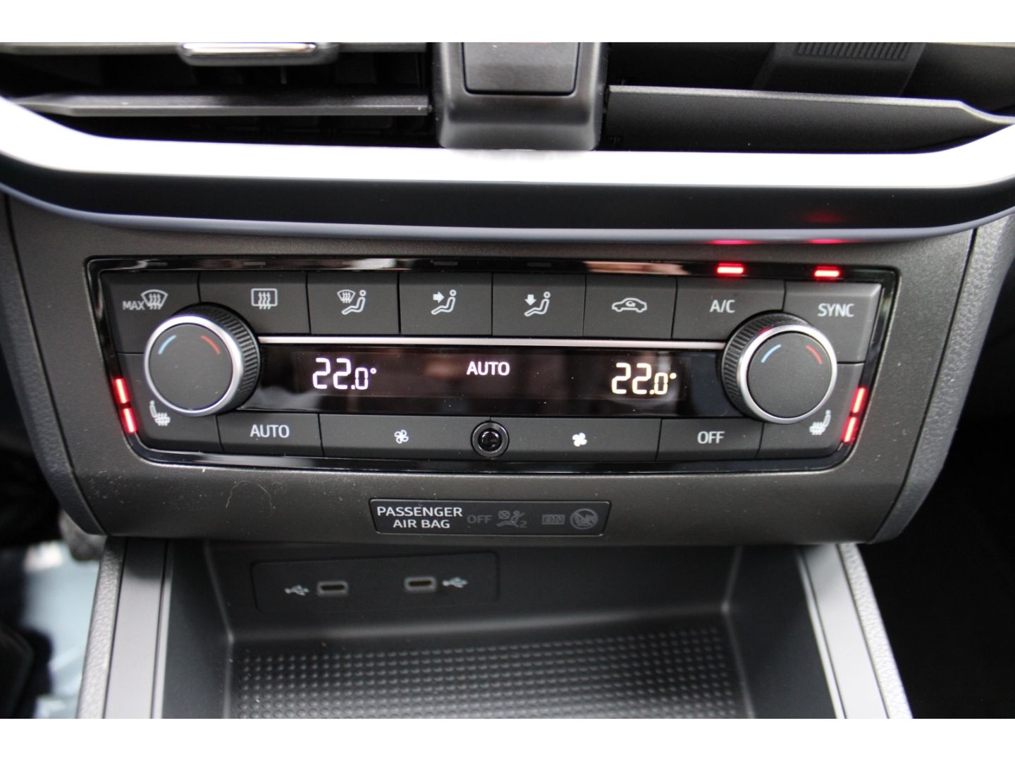 SEAT Ibiza 1.0 TSI FR LED Full Link PDC GRA Klimaauto - Image 23