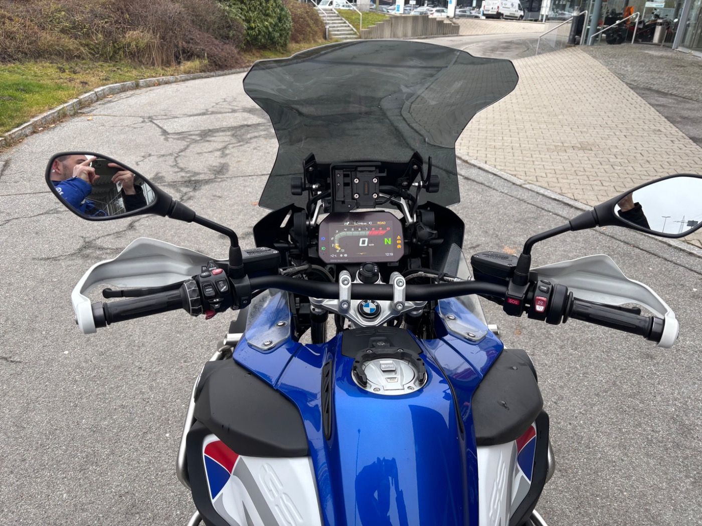 Fahrzeugabbildung BMW R 1250 GS Adventure HP viel Zubehör