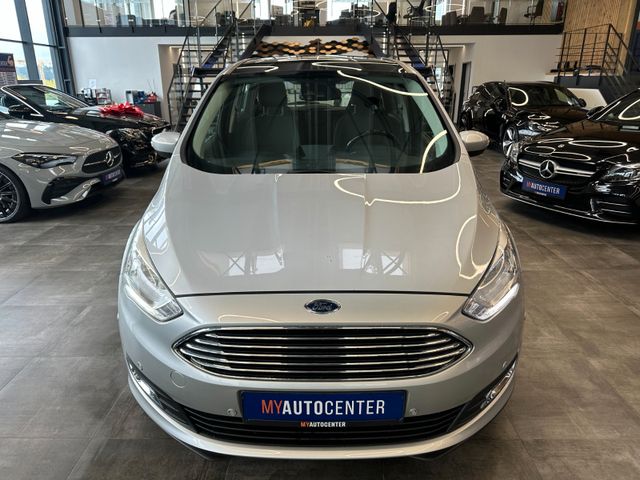 Ford Grand C-MAX Titanium *Pano*Navi*7Sitzer*