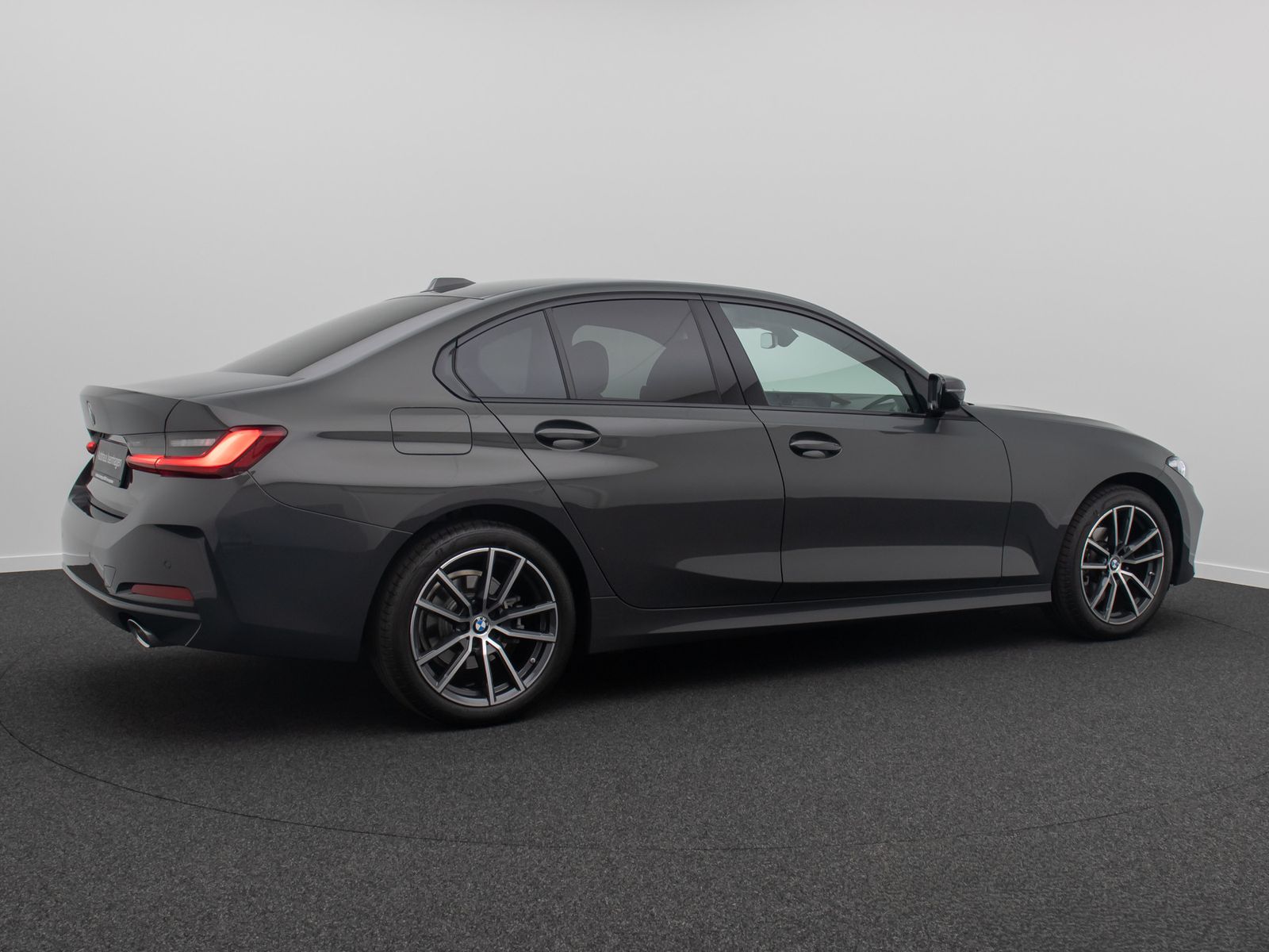 Fahrzeugabbildung BMW 318d Sport Leder DAB Individual DrivAssis 18Zoll