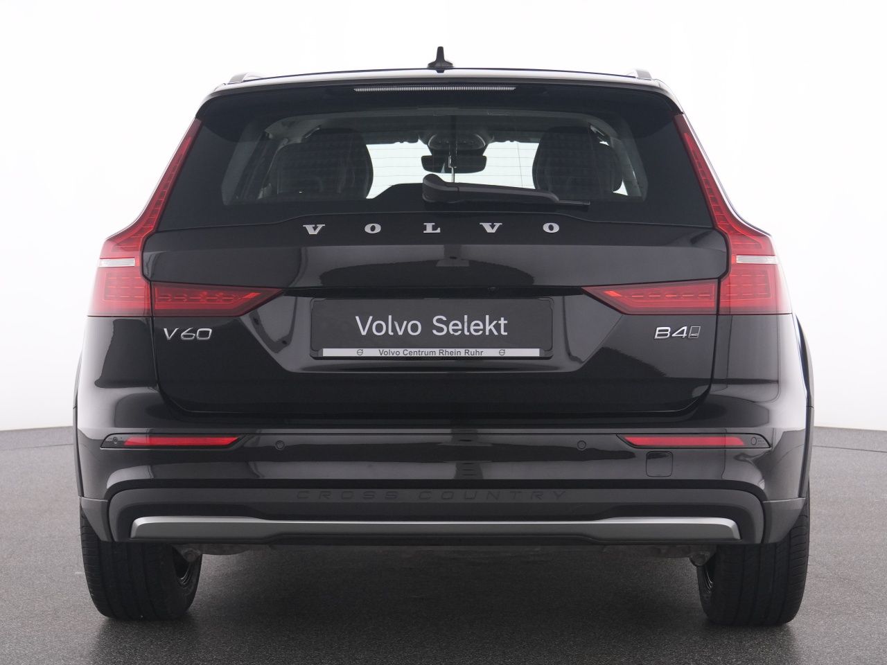 Volvo V60 Cross Country B4 AWD PLUS MET+WINTERPAK+ foto 16
