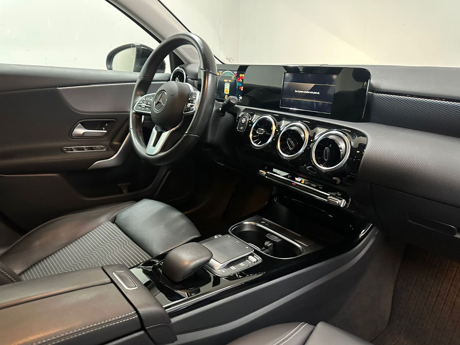 Fahrzeugabbildung Mercedes-Benz A 200 d Progressive *KLIMA*SPURHALT*