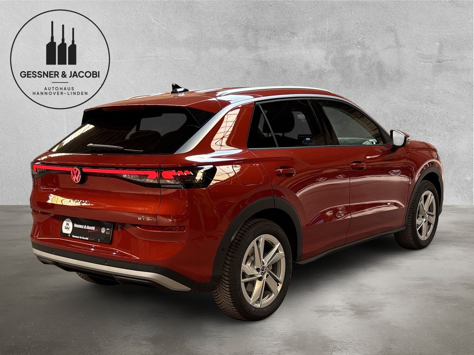 Fahrzeugabbildung Volkswagen T-Roc Life 1,5 eTSI 110kW 7-Gang DSG AHK